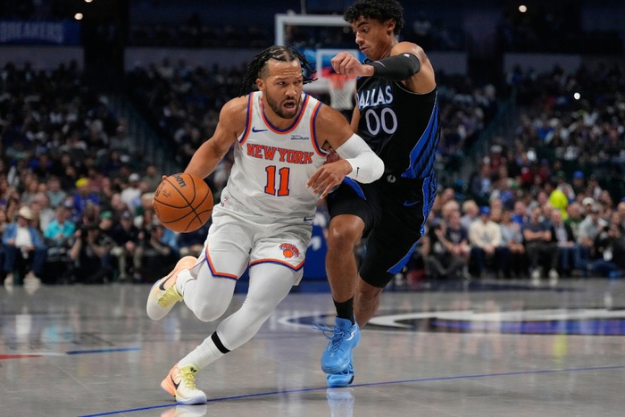 开云体育-赛前纽约尼克斯备战NBA季后赛，主帅复盘细节曝光，更衣室稳定，训练强度明显提升的简单介绍